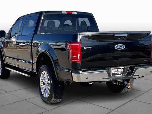 Used 2015 Ford F150 Lariat image 12