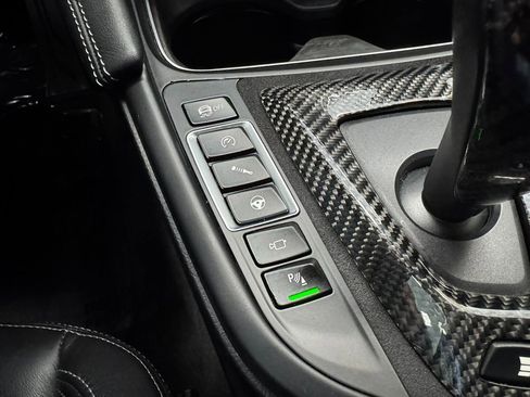 Used 2018 BMW M3 RWD image 38