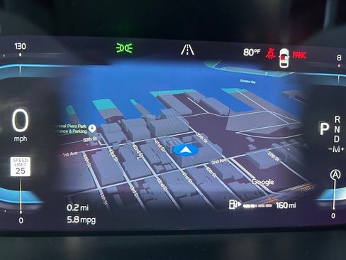 Certified 2025 Volvo XC40 B5 Plus image 24