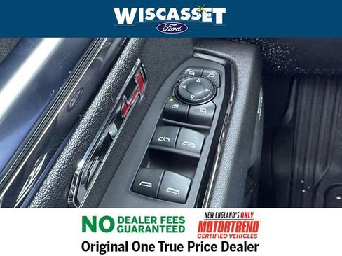 Used 2024 GMC Sierra 1500 AT4 w/ Technology Package image 22