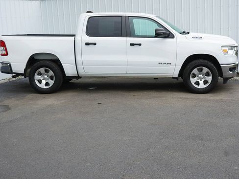 Used 2023 RAM 1500 Big Horn AWD/4WD image 2