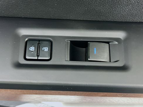 Used 2022 Toyota Tundra Capstone image 29