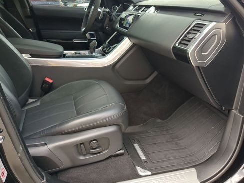 Used 2022 Land Rover Range Rover Sport HST AWD/4WD image 24