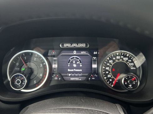 Used 2024 RAM 3500 Laramie image 12