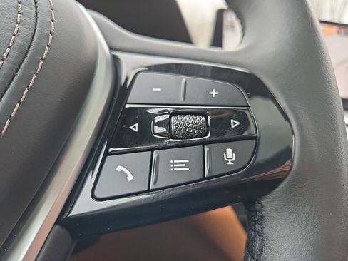 Used 2023 BMW 540i xDrive w/ Convenience Package image 24