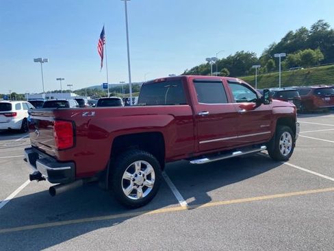 Used 2019 Chevrolet Silverado 2500 LTZ w/ Duramax Plus Package AWD/4WD image 5