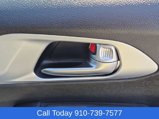 Used 2022 Chrysler Pacifica Touring FWD image 35