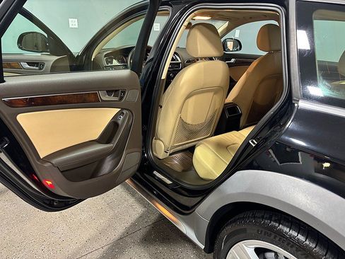 Used 2014 Audi A4 Premium w/ Lighting Package image 12