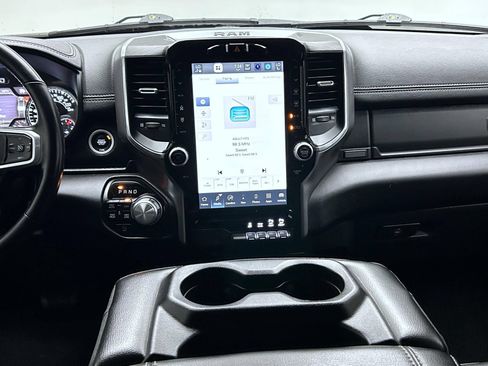 Used 2023 RAM 1500 Laramie AWD/4WD image 13