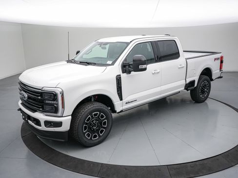 New 2026 Ford F250 Platinum image 9