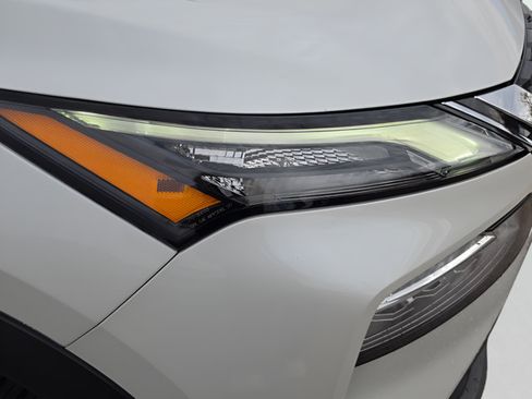 Certified 2022 Nissan Rogue SV FWD image 30