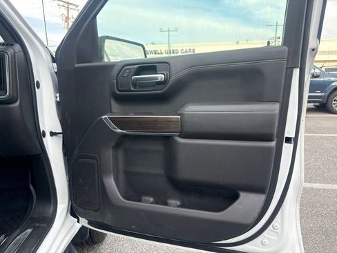 Used 2021 Chevrolet Silverado 1500 LT Trail Boss w/ LPO, Dark Essentials Package AWD/4WD image 37