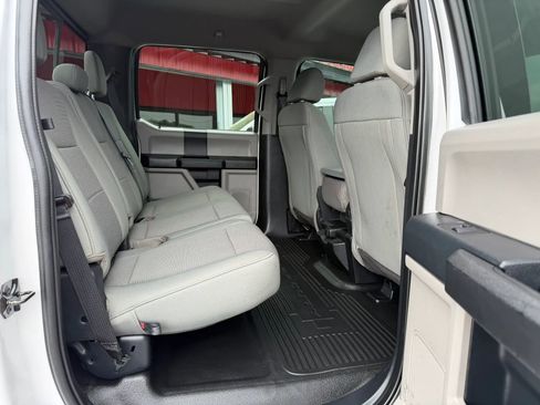Used 2020 Ford F250 XL w/ Power Equipment Group AWD/4WD image 13