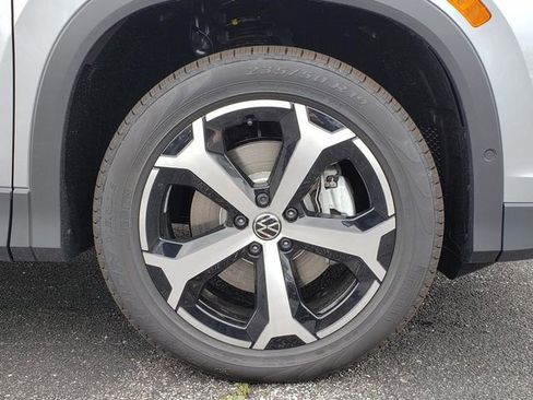 New 2026 Volkswagen Tiguan SE AWD/4WD image 12