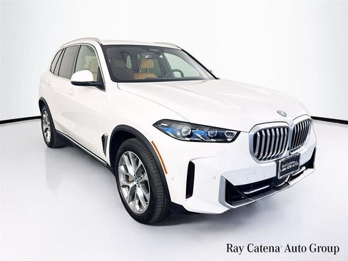 Used 2026 BMW X5 xDrive50e AWD/4WD image 1