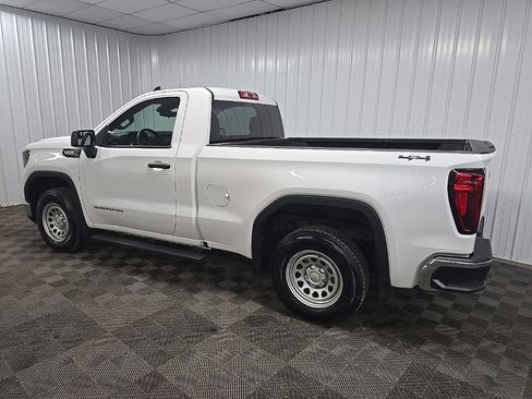 Used 2024 GMC Sierra 1500 Pro w/ Pro Value Package image 4