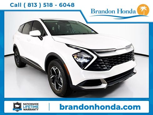 Used 2023 Kia Sportage LX AWD/4WD image 1