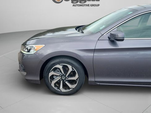 Used 2017 Honda Accord EX-L image 6