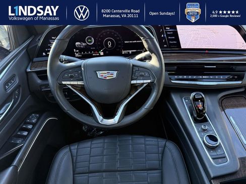 Used 2021 Cadillac Escalade Sport Platinum w/ LPO, ONYX Package image 12