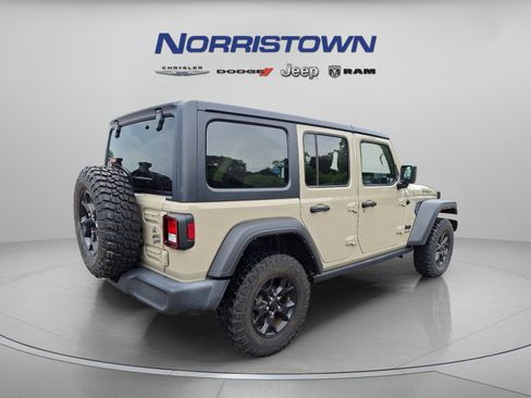Used 2022 Jeep Wrangler Unlimited Sport AWD/4WD image 6