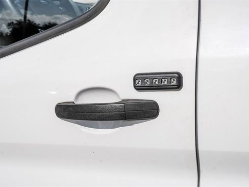 Used 2019 Ford Transit 250 130 Low Roof image 38