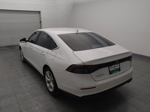 Used 2023 Honda Accord LX image 5