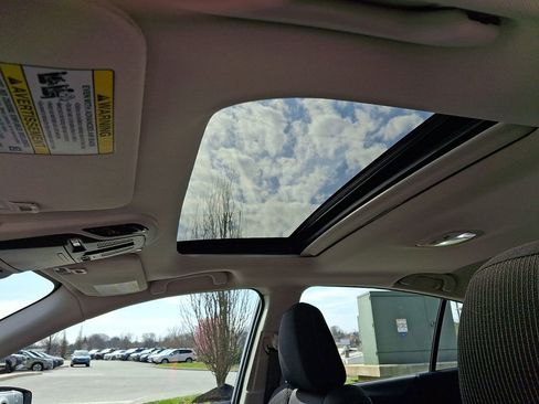 Certified 2025 Subaru Legacy Premium AWD/4WD image 16