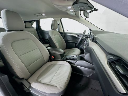 Used 2022 Ford Escape S FWD image 29