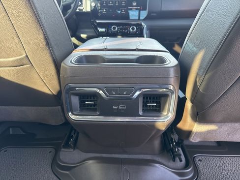 Used 2023 GMC Sierra 1500 Denali image 48