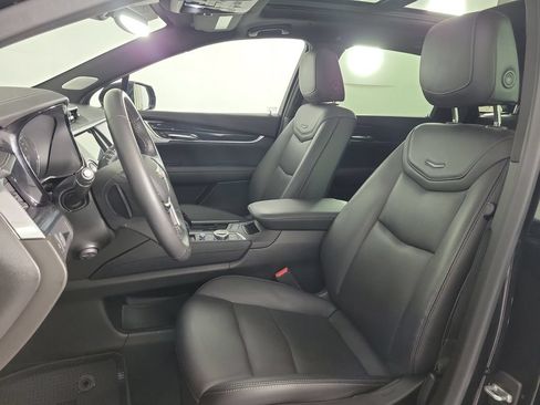Used 2023 Cadillac XT5 Premium Luxury AWD/4WD image 17