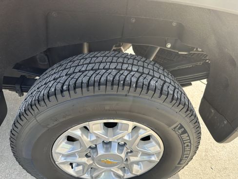 Used 2024 Chevrolet Silverado 3500 LTZ image 13