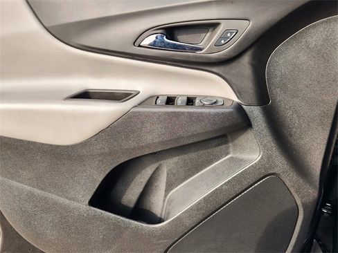 Used 2024 Chevrolet Equinox LS w/ Midnight Edition image 22