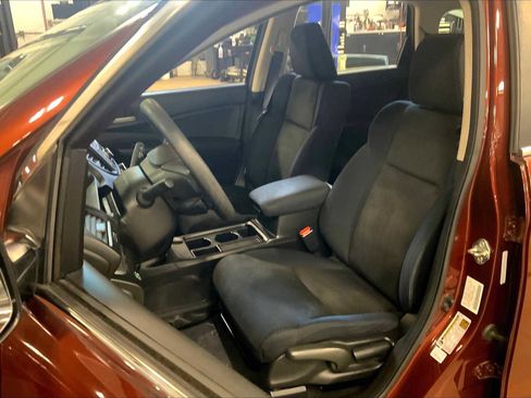 Used 2015 Honda CR-V LX image 10
