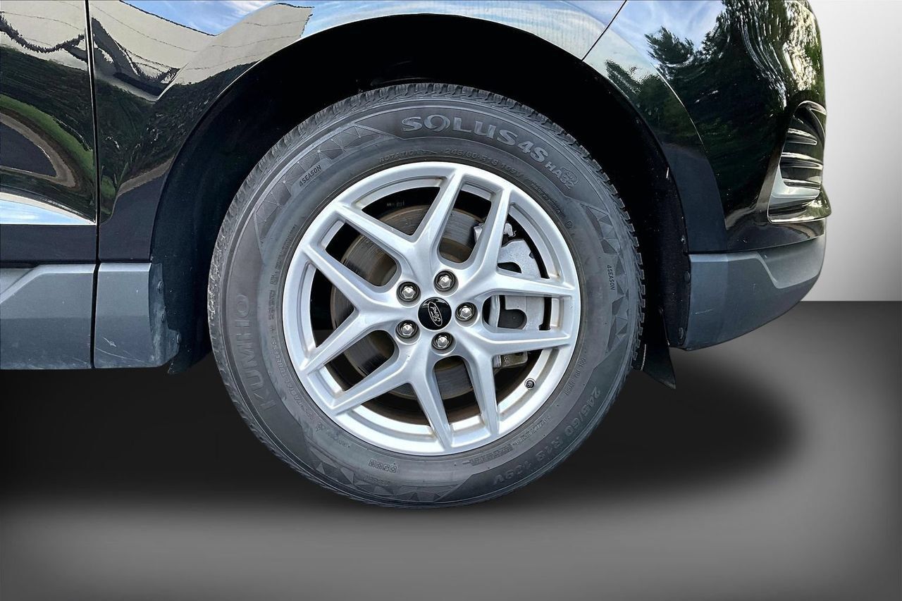 Used 2024 Ford Edge SEL AWD/4WD image 32
