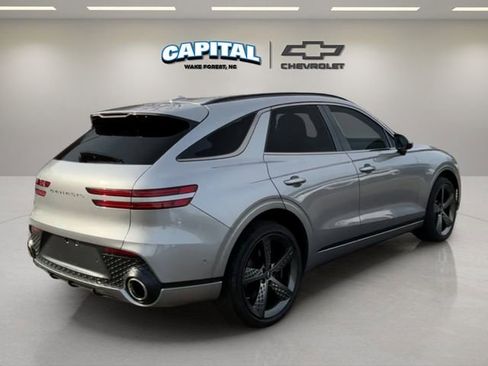 Used 2024 Genesis GV70 3.5T Sport w/ Sport Prestige Package image 5