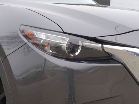 Used 2023 MAZDA CX-9 Touring Plus image 3