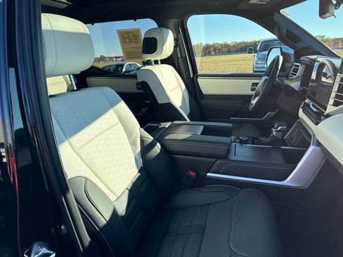 Used 2025 Toyota Tundra Capstone image 26