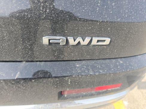 Used 2020 GMC Acadia Denali w/ Denali Ultimate Package image 3