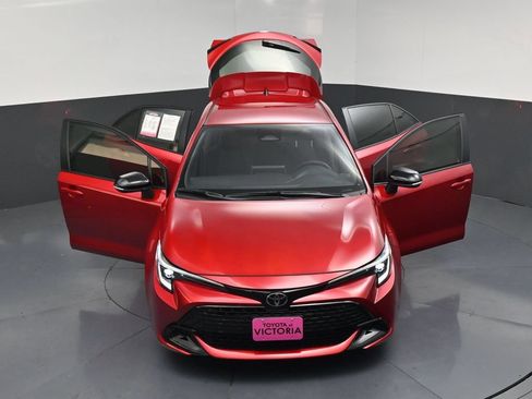 Used 2026 Toyota Corolla SE FWD image 25