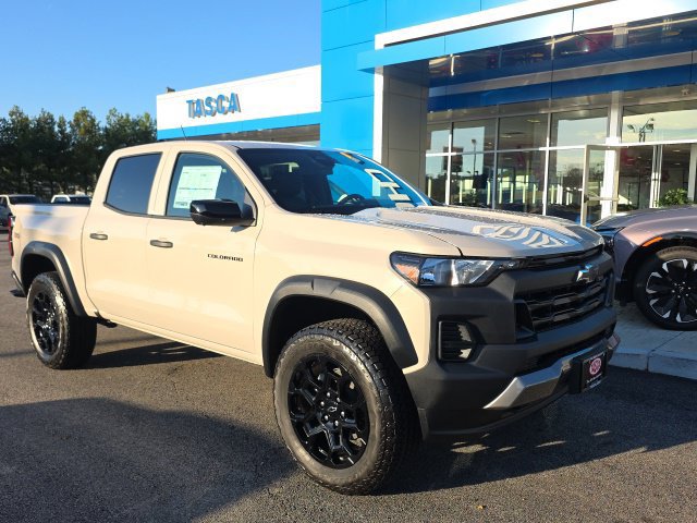 New 2026 Chevrolet Colorado Trail Boss AWD/4WD image 1
