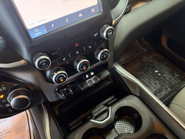 Used 2024 RAM 1500 Big Horn AWD/4WD image 28