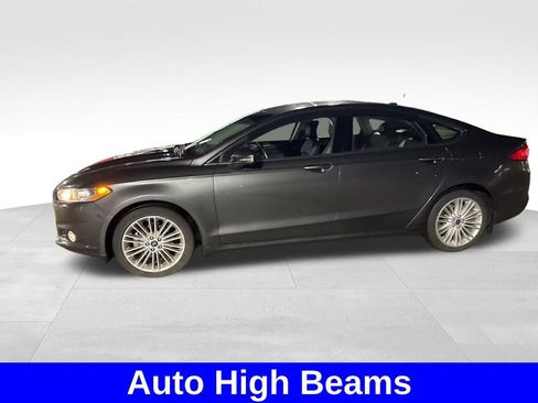 Used 2016 Ford Fusion SE w/ Equipment Group 202A image 18