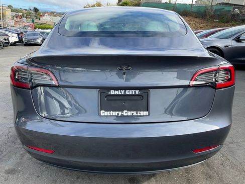 Used 2023 Tesla Model 3 Standard Range RWD image 4