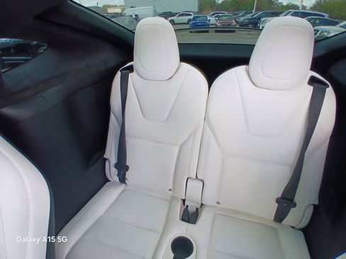 Used 2019 Tesla Model X 100D image 14