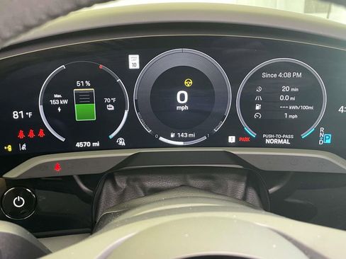 Certified 2025 Porsche Taycan 4S AWD/4WD image 46