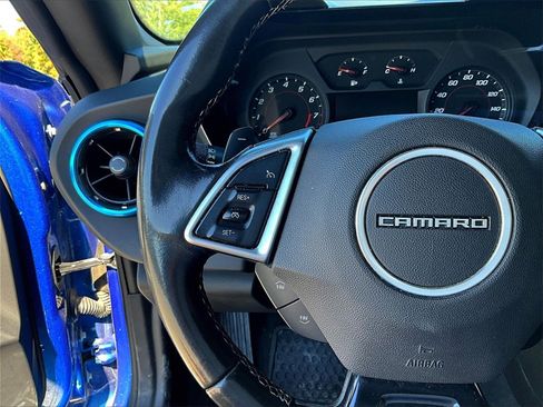 Used 2018 Chevrolet Camaro LT image 14