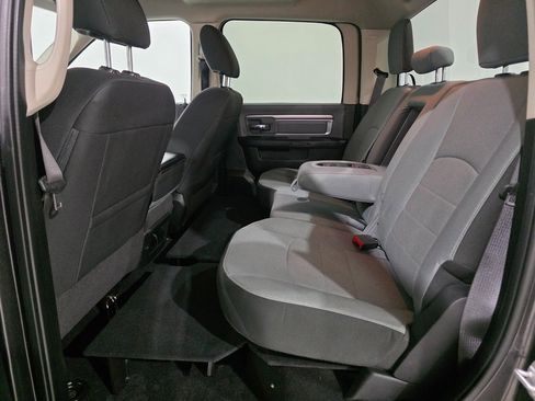 Used 2022 RAM 1500 Classic SLT image 21