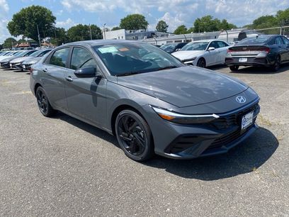 New 2026 Hyundai Elantra SEL Sport Premium