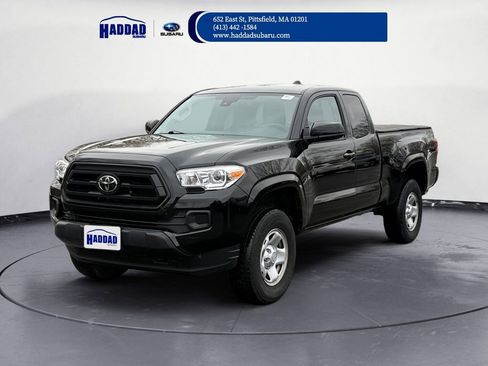 Used 2023 Toyota Tacoma SR image 1