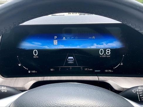 Used 2024 Kia Telluride SX FWD image 24
